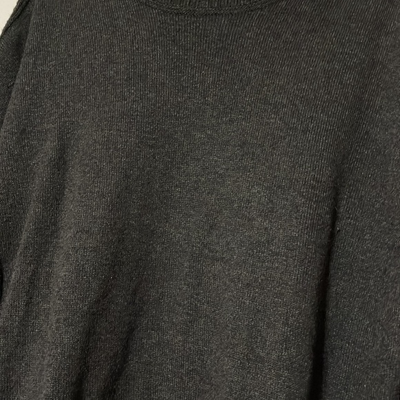 Nice Old Navy sweater XL - Picture 3 of 8